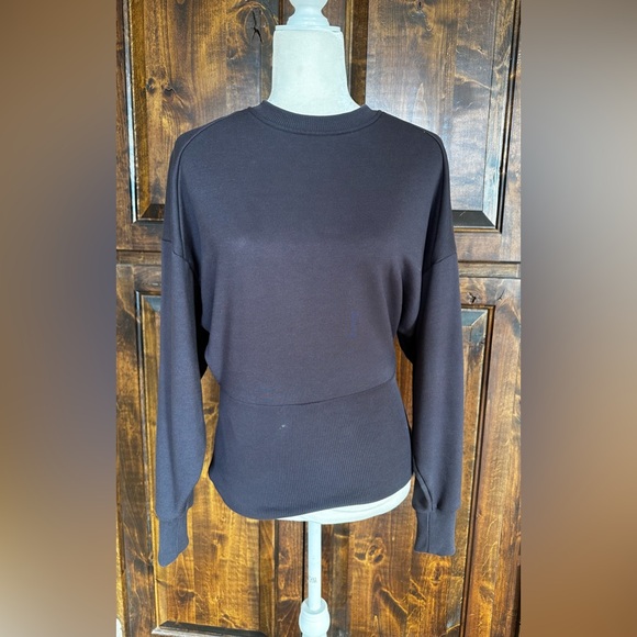 Women's ATHLETA Deep Purple Crew Neck Sweatshirt Size Extra Small - Picture 1 of 8
